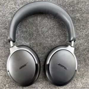 Bose Charcoal Over-Ear Headphones
